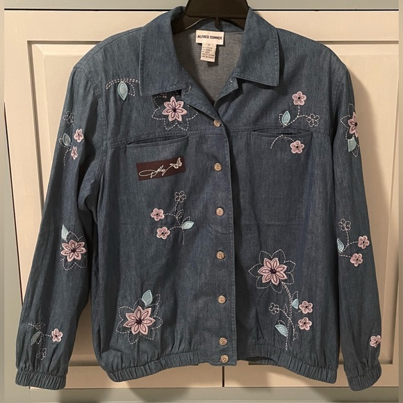 Upcycled Dolly Parton Graphic Tee On Vintage Floral Denim Jacket Shacket Size 10 - Picture 2 of 7